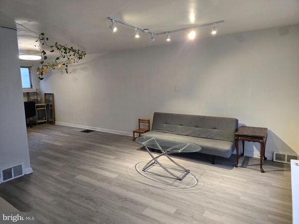 4222 O Street, Philadelphia PA 19124