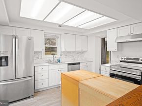 12807 Scranton Court, Herndon VA 20170