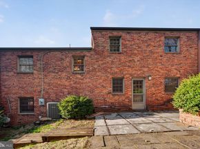 4612 9TH Street S, Arlington VA 22204