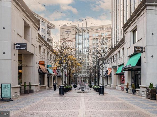 1600 Clarendon Boulevard W108, Arlington VA 22209