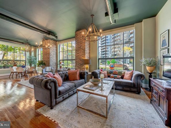 1600 Clarendon Boulevard W108, Arlington VA 22209