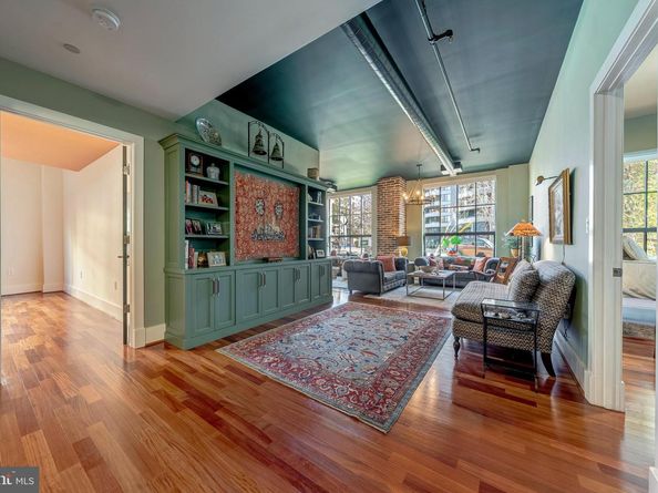 1600 Clarendon Boulevard W108, Arlington VA 22209