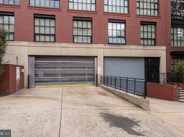 1600 Clarendon Boulevard W108, Arlington VA 22209