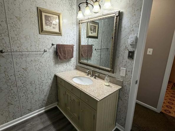 9 Lynns Court, Morrisville PA 19067