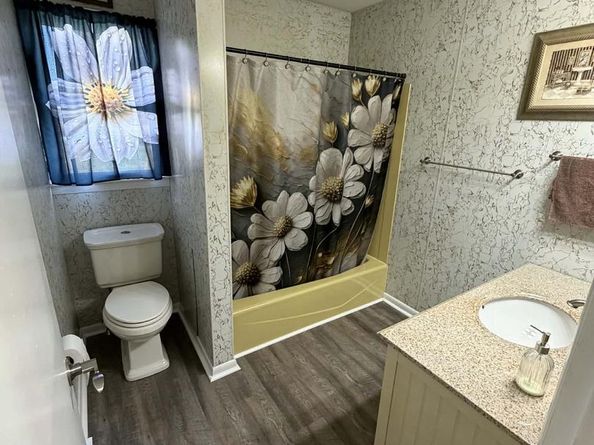 9 Lynns Court, Morrisville PA 19067