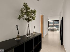 1133 14TH Street NW 703, Washington DC 20005