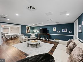 4915 Hampden Lane 109, Bethesda MD 20814