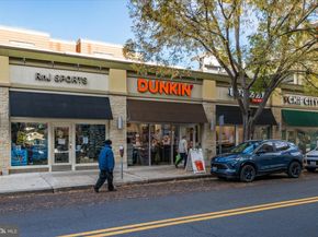 4915 Hampden Lane 109, Bethesda MD 20814