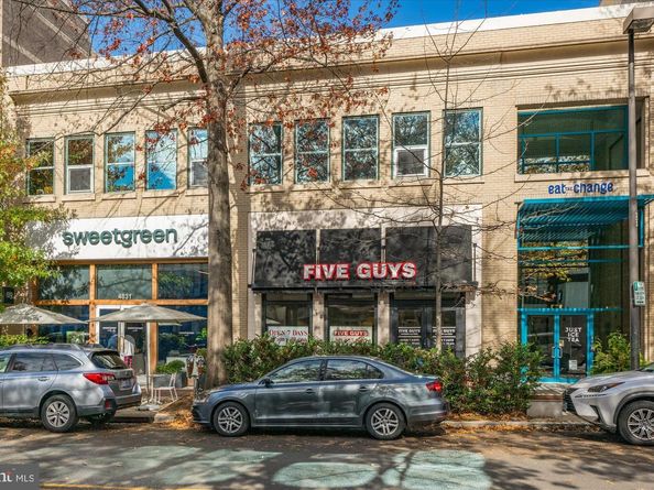 4915 Hampden Lane 109, Bethesda MD 20814