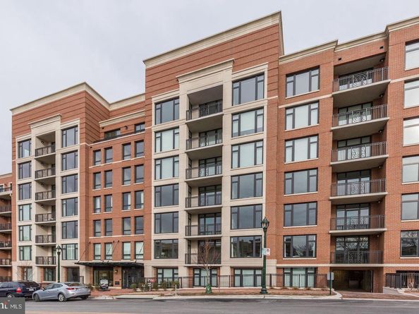 4915 Hampden Lane 109, Bethesda MD 20814