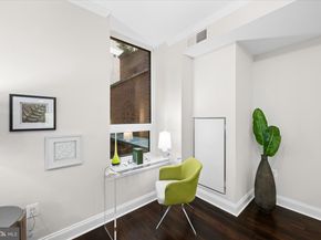 4915 Hampden Lane 109, Bethesda MD 20814