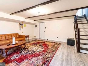 7521 Valley Avenue, Philadelphia PA 19128