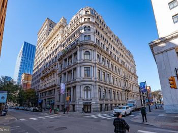 1001 Chestnut Street