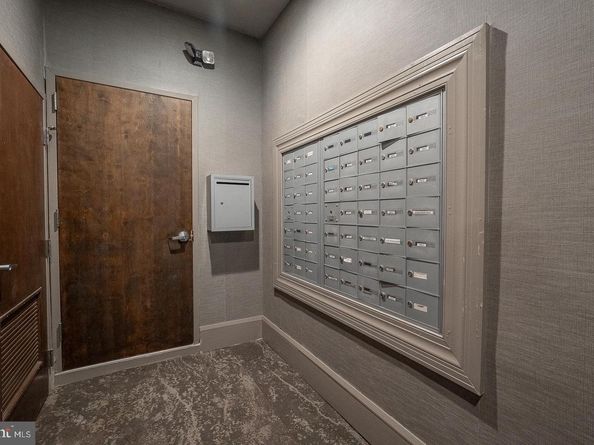 1001 Chestnut Street 705E, Philadelphia PA 19107