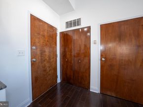 1001 Chestnut Street 705E, Philadelphia PA 19107