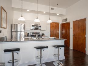 1001 Chestnut Street 705E, Philadelphia PA 19107