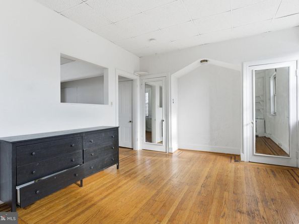 1337 E Snyder Avenue, Philadelphia PA 19148