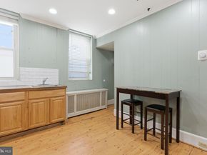 1337 E Snyder Avenue, Philadelphia PA 19148