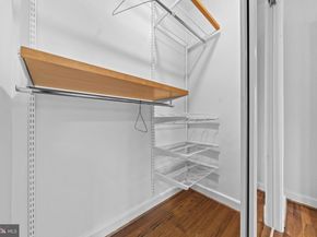 1400 S Edgewood Street S 527, Arlington VA 22204