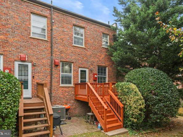 1400 S Edgewood Street S 527, Arlington VA 22204