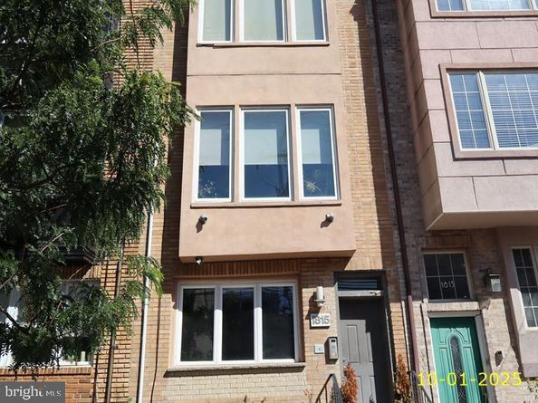 1815 Bainbridge Street 2, Philadelphia PA 19146