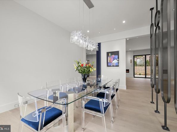 4509 Foxhall Crescent NW, Washington DC 20007