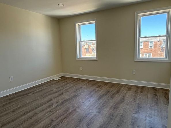 6813 Sylvester Street, Philadelphia PA 19149