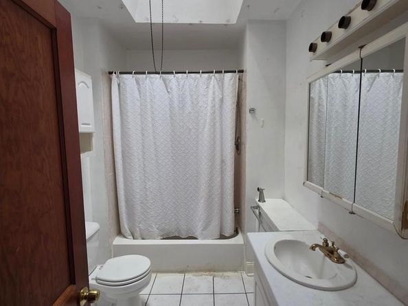 5713 N 12TH Street, Philadelphia PA 19141