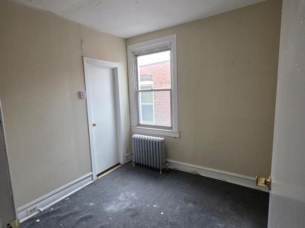 5713 N 12TH Street, Philadelphia PA 19141