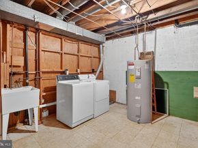 7416 Hallcrest, Mclean VA 22102