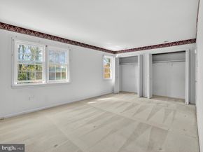 7416 Hallcrest, Mclean VA 22102