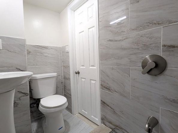 9 Berbro Avenue, Upper Darby PA 19082