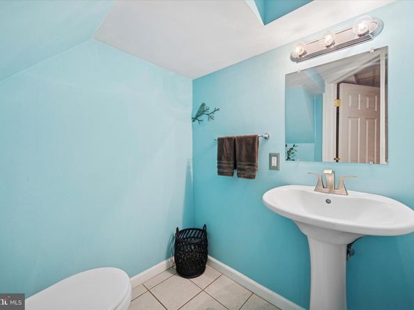 245 Gramercy Drive, Clifton Heights PA 19018