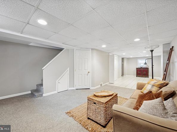 245 Gramercy Drive, Clifton Heights PA 19018