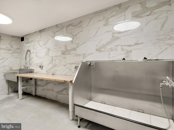 1211 Van Street SE 718, Washington DC 20003