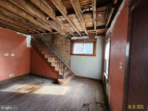 71 Burnside Avenue, Sharon Hill PA 19079