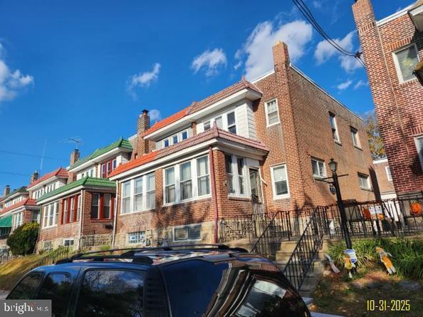 71 Burnside Avenue, Sharon Hill PA 19079