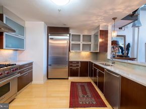 1228 Arch Street 8D, Philadelphia PA 19107