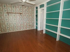 1253 Lexington Drive, Yardley PA 19067