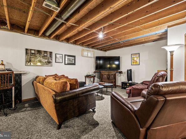 728 Kenilworth Avenue, Philadelphia PA 19126