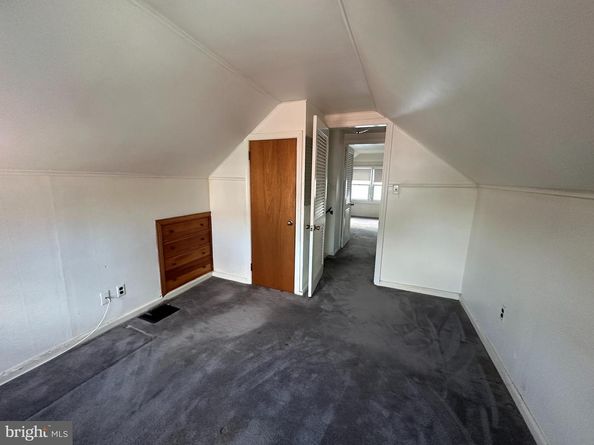 202 Rolling Road, Broomall PA 19008