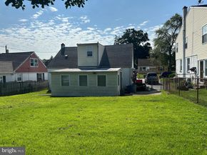 202 Rolling Road, Broomall PA 19008