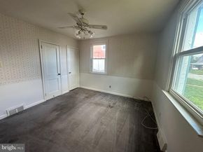 202 Rolling Road, Broomall PA 19008