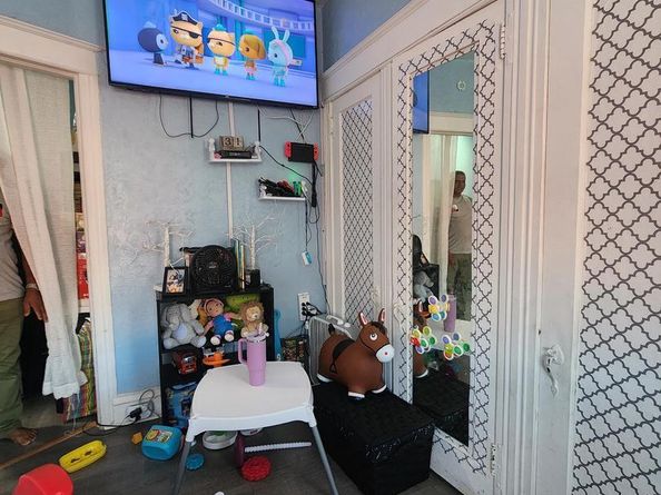 5617 Spruce Street, Philadelphia PA 19139