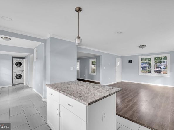 879 Station Street, Herndon VA 20170