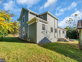 879 Station Street, Herndon VA 20170