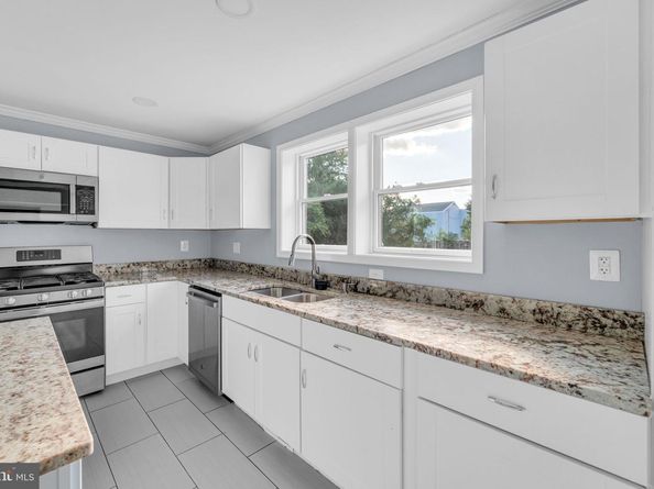 879 Station Street, Herndon VA 20170