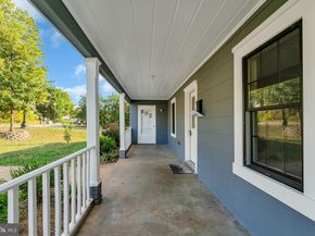 879 Station Street, Herndon VA 20170