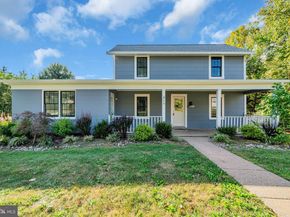 879 Station Street, Herndon VA 20170