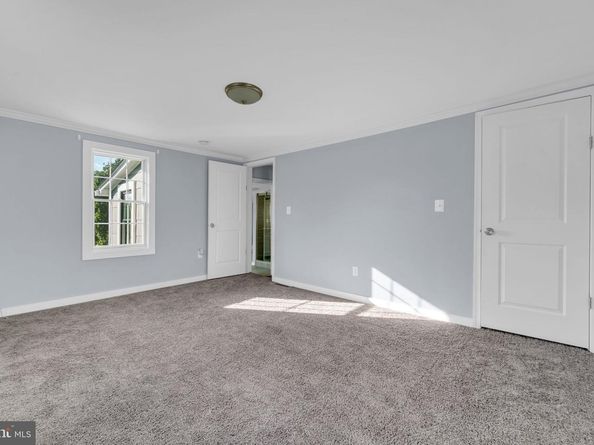 879 Station Street, Herndon VA 20170